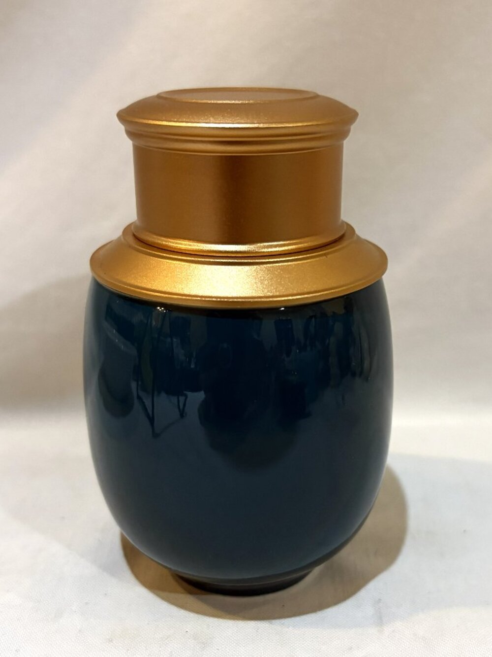 High Glass Ceramic Lidded Jar Urn Metal Lid